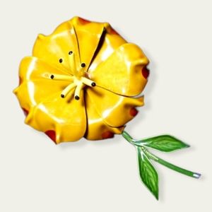 Vintage 1960s Gold Enamel Flower Brooch Pin